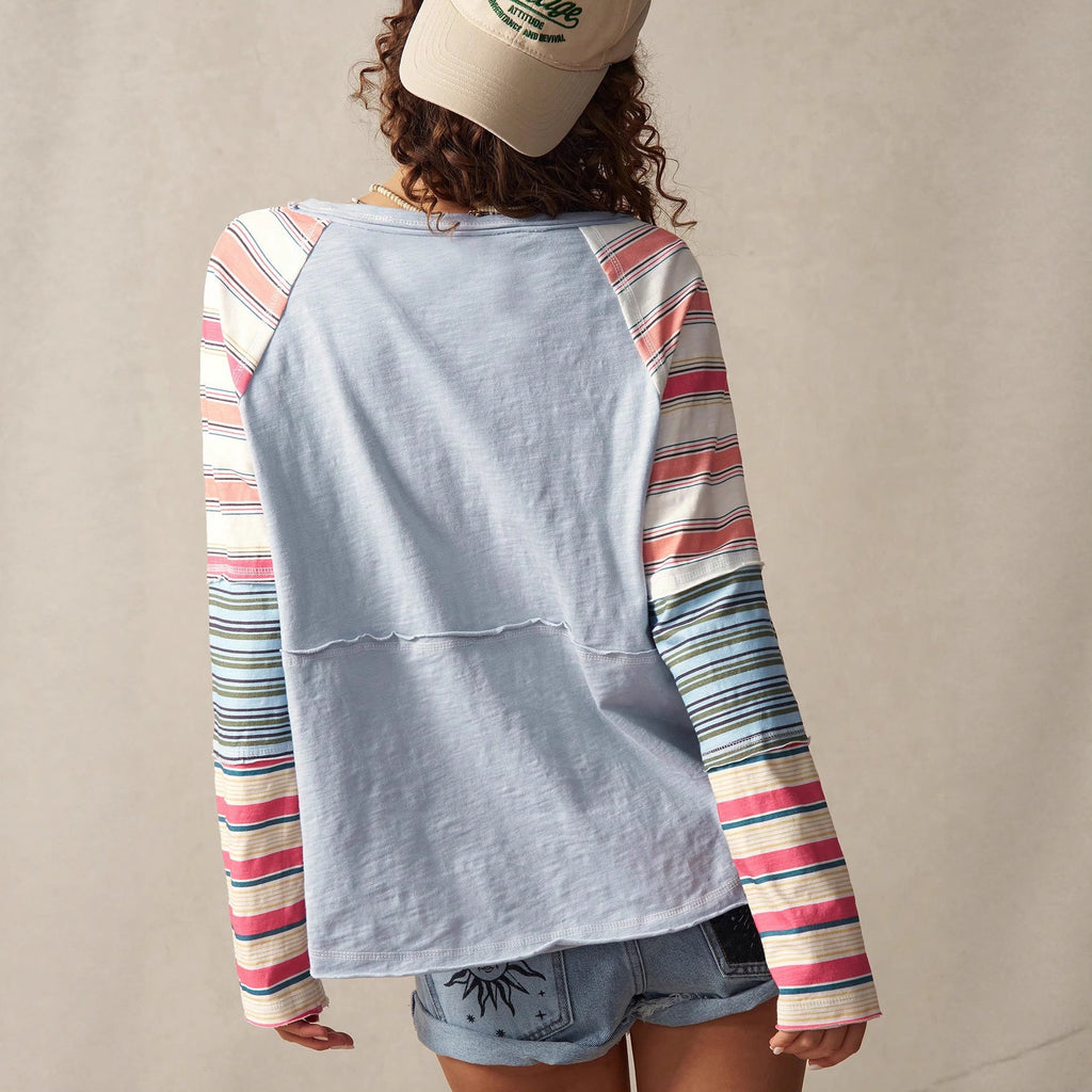 Women's V-neck Knitted Top