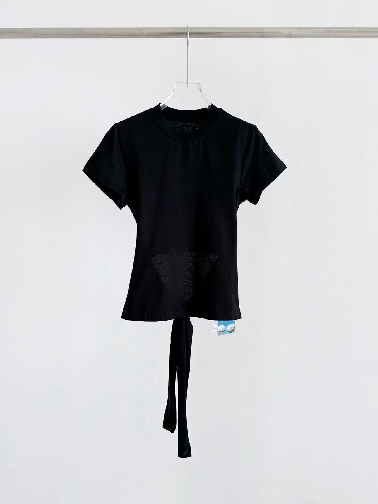 Strap T-shirt With A Bow Design