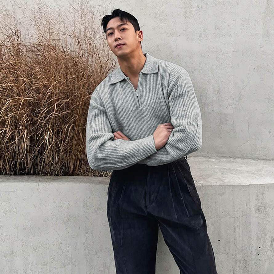 Knitted Men's Turn-down Collar Half-zip Light Luxury Jacket