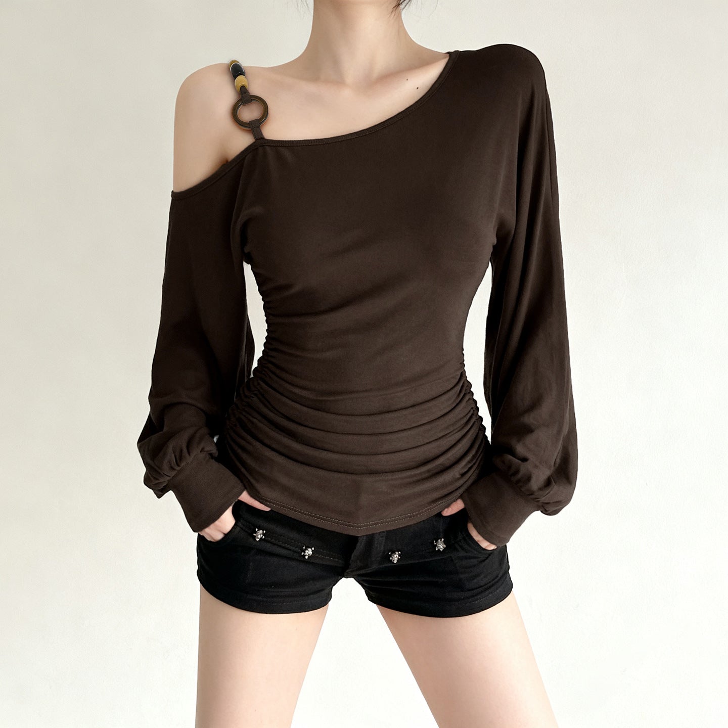 Vintage Off-shoulder Beaded-strapped Lantern-sleeve T-shirt