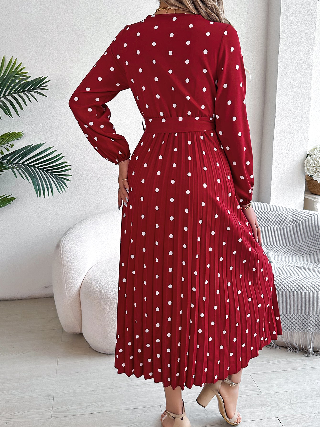 Women's Elegant Color-Blocked Polka Dot Cross V-Neck Pleated Maxi Dress
